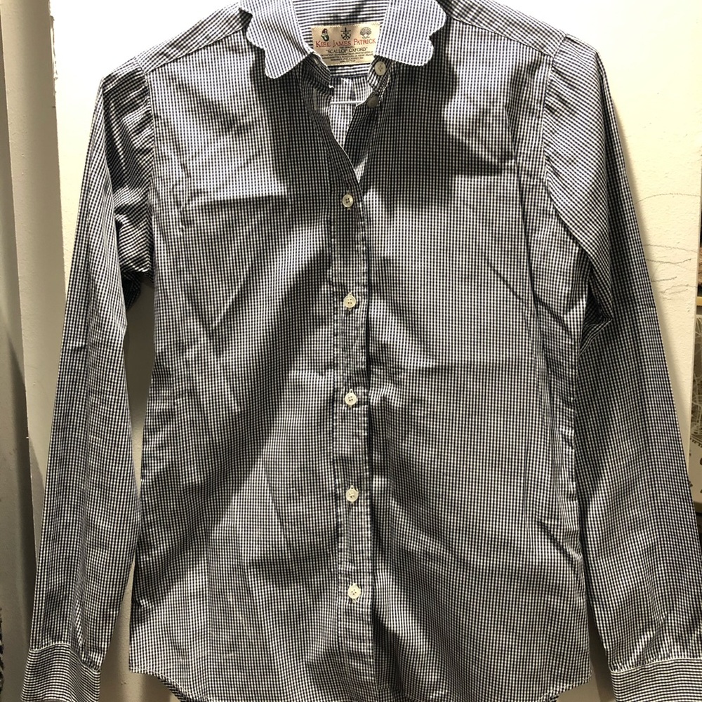 Scalloped button down